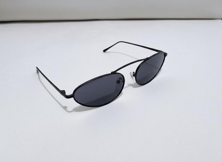 عینک آفتابی مینیمال
